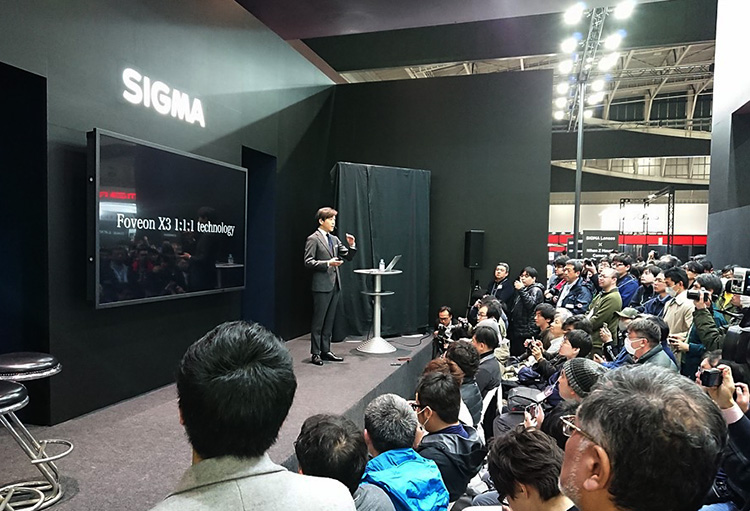 sigma-foveon-ff-l-mount-camera-2.jpg
