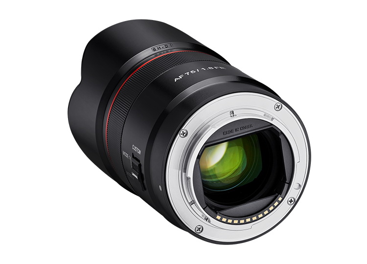 Samyang-AF-75mm-f1.8-FE-lens-2.JPG