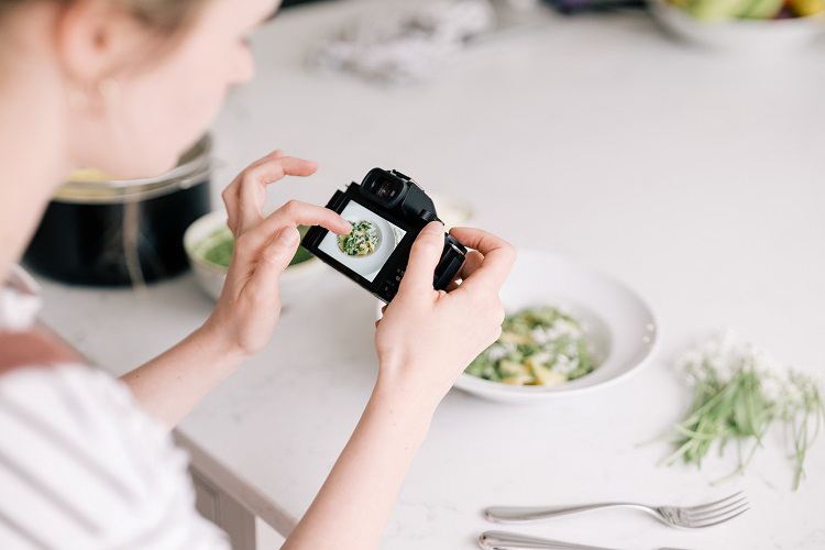 Panasonic-G100-camera-3.jpg