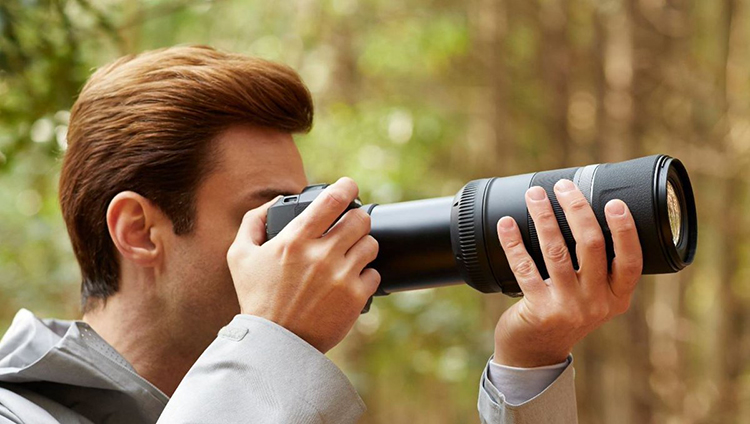 rf-600mm-f-11-is-stm-shooting.jpg