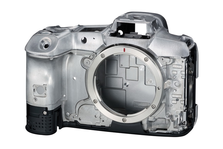 EOS R5機身主體采用鎂合金材質.jpg