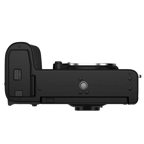 Fujifilm-X-S10-mirrorless-camera-4.jpg